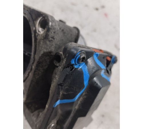 Дроссельная заслонка