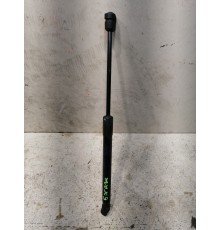 Амортизатор багажника