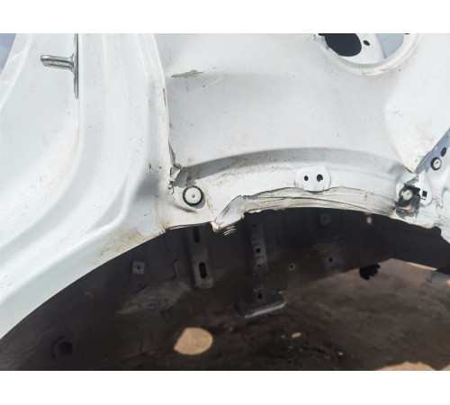 Арка заднего левого крыла