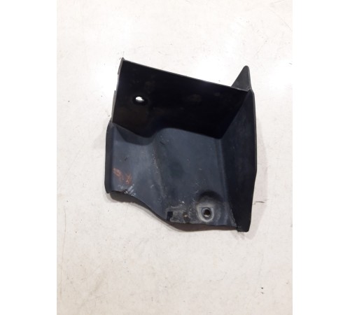 Кожух петли капота правый