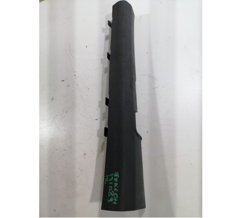 Накладка порога передняя левая