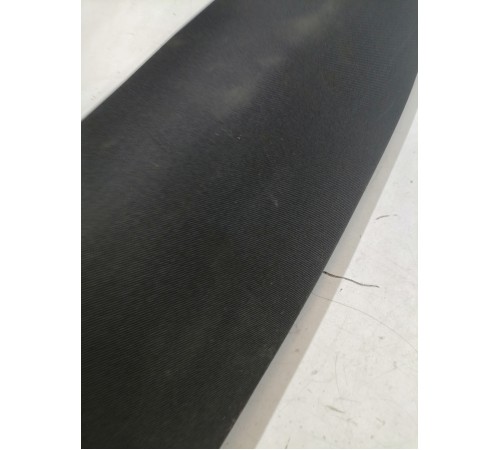 Боковая поддержка заднего сиденья левая