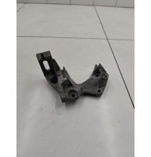 Кронштейн генератора