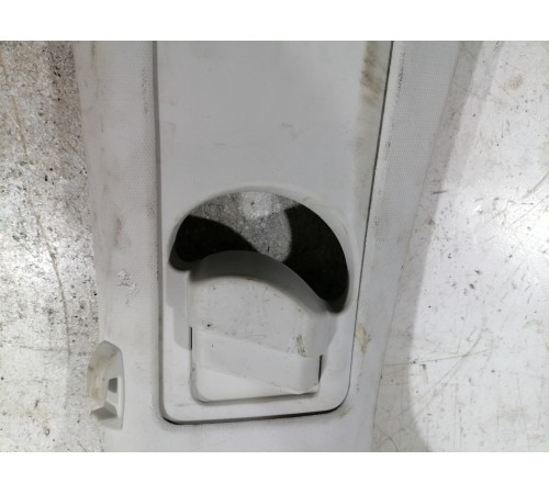 Обшивка стойки правая