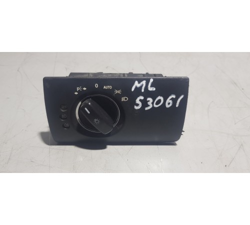 Переключатель света фар