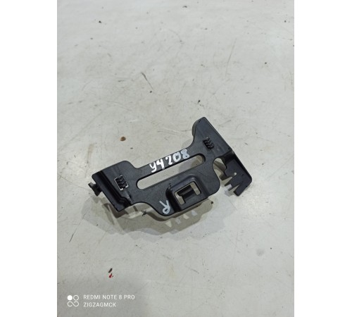 Кронштейн(крепление) салона правый