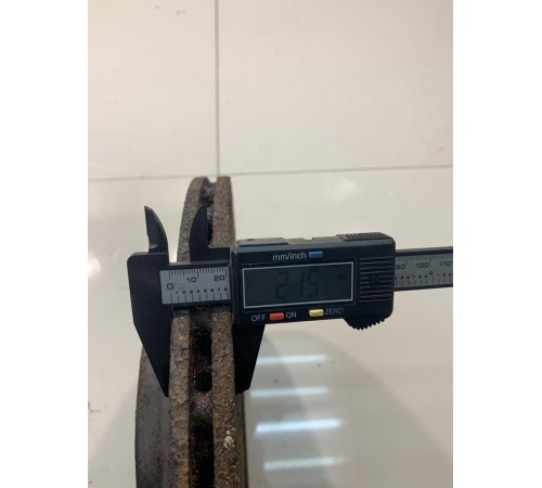 Диск тормозной (задний, левый)