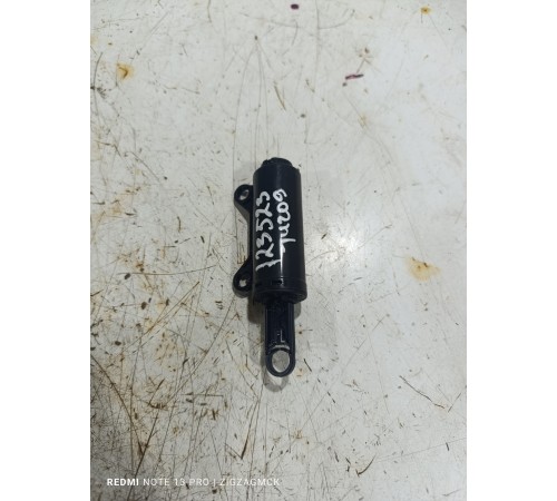 Амортизатор бардачка