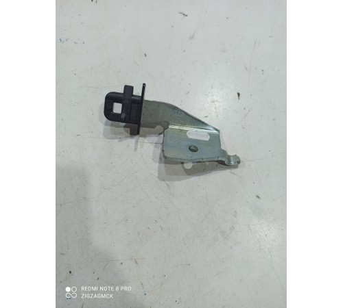 Кронштейн (крепление) кузова (задний, правый)