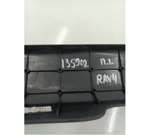 Накладка на порог передняя левая