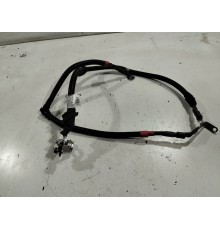 Клемма аккумулятора плюсовая