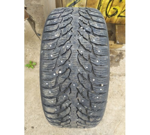 Покрышка 275/40/R21(зима)