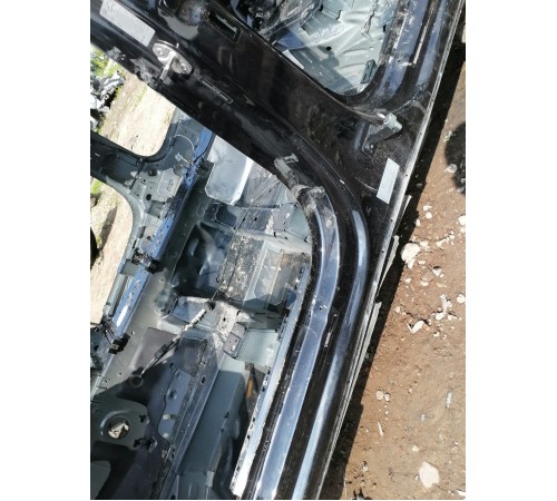 Порог левый с центральной стойкой