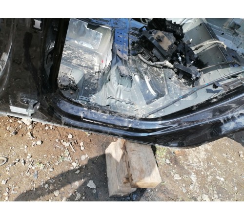 Порог левый с центральной стойкой