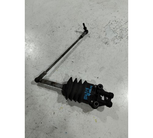 Кран уровня пола кабины с тягой правый