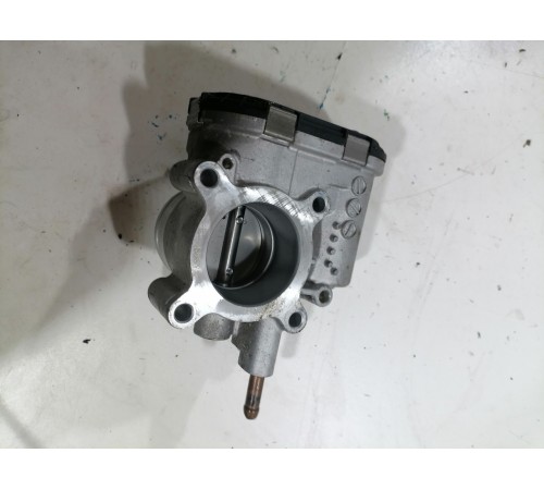 Дроссельная заслонка