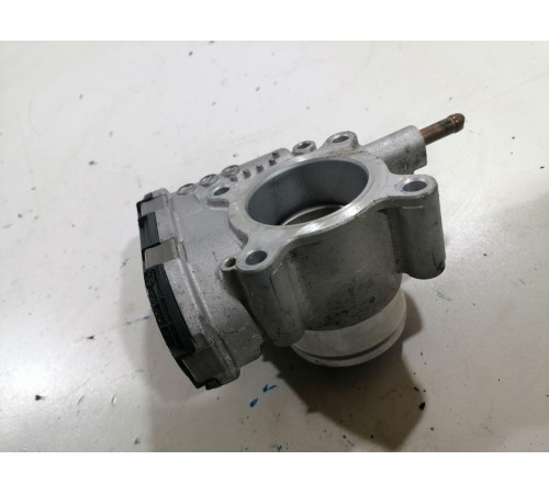 Дроссельная заслонка