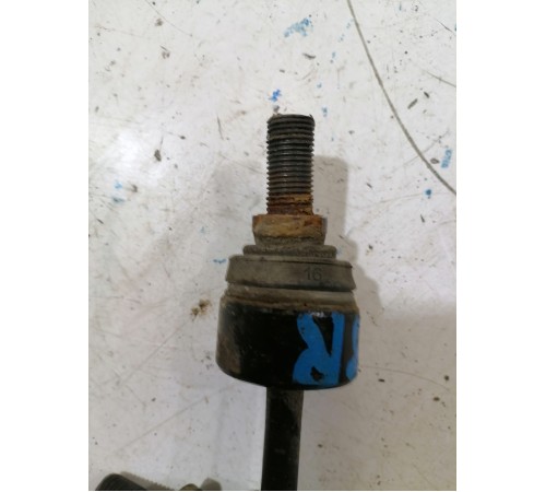 Стойка стабилизатора задняя правая