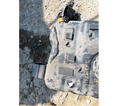 Бак топливный