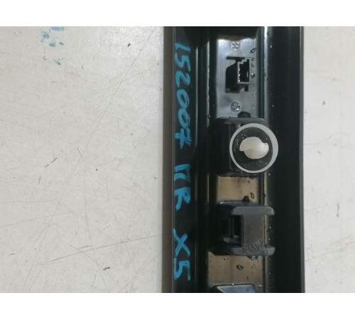 Декоративная накладка порога передняя правая