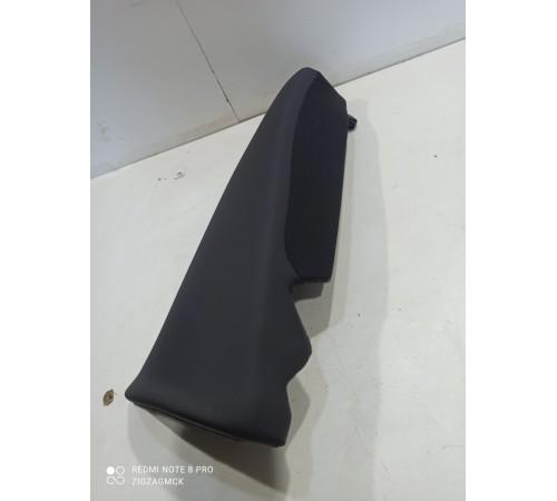 Накладка сиденья (задняя правая)