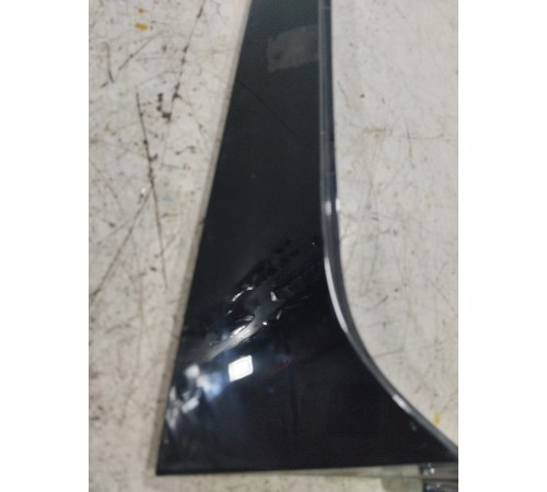 Накладка крышки багажника задняя правая