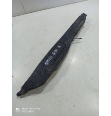 Уплотнитель крыла передний правый