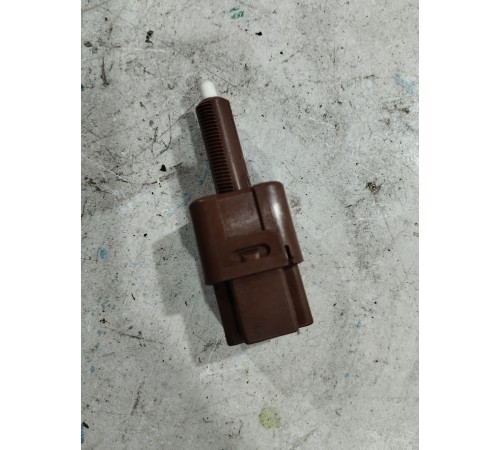 Датчик стоп сигнала