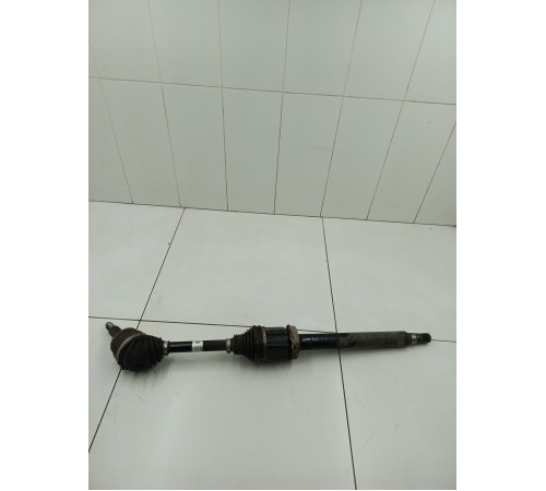 Полуось (привод) передний правый