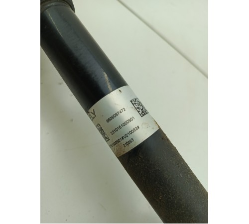 Полуось (привод) передний правый