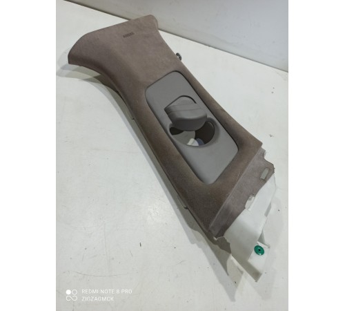 Обшивка центральной стойки(правая верхняя)