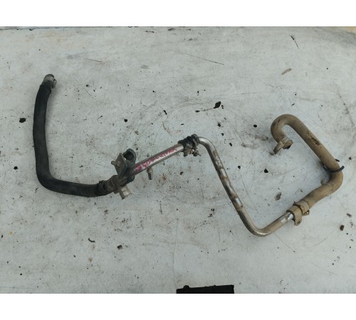 Патрубок системы охлаждения (металлический)