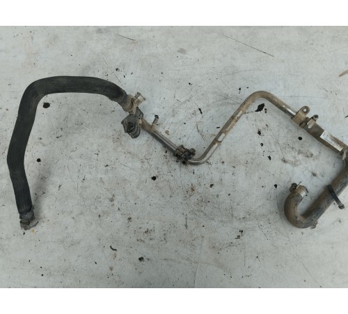 Патрубок системы охлаждения (металлический)