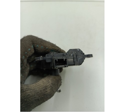 Моторчик привода заслонок отопителя