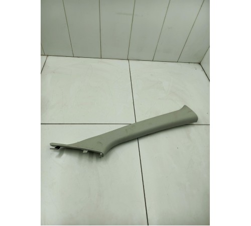 Обшивка стойки лобового стекла правая