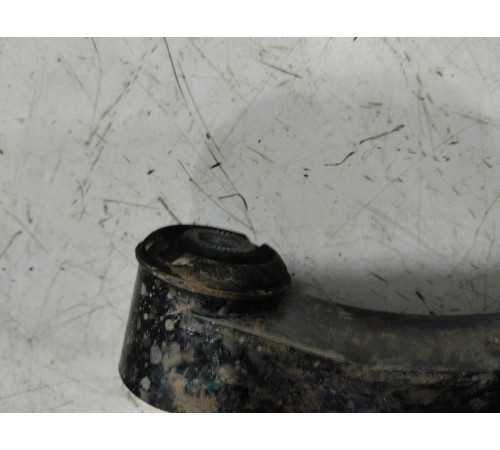 Рычаг подвески передний левый