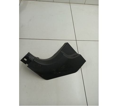 Обшивка стойки передняя левая