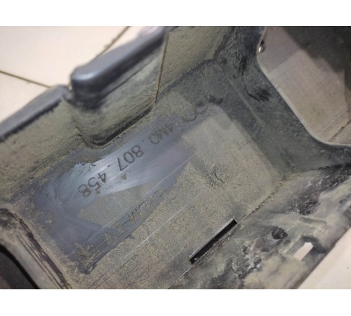 Кронштейн заднего бампера (центральный)