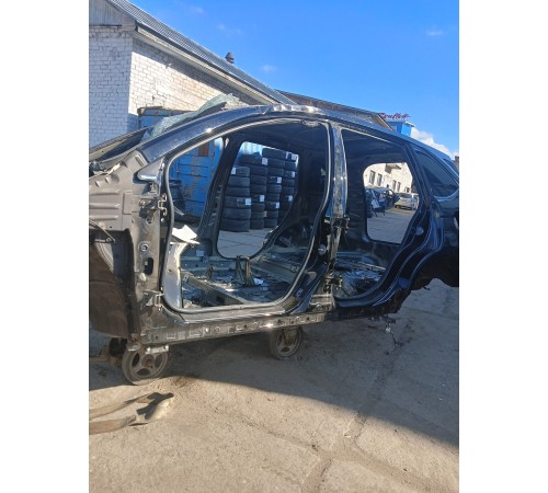 Порог со стойкой левый