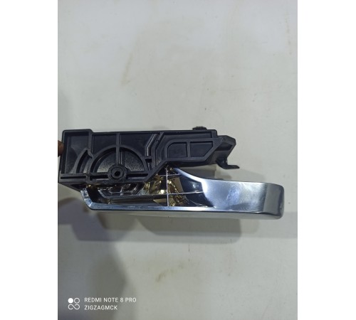 Ручка двери внутренняя передняя правая