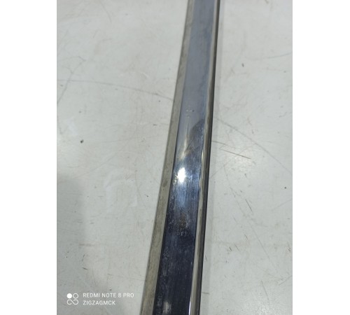 Молдинг двери(задний левый)