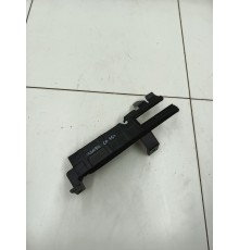 Дефлектор радиатора передний левый