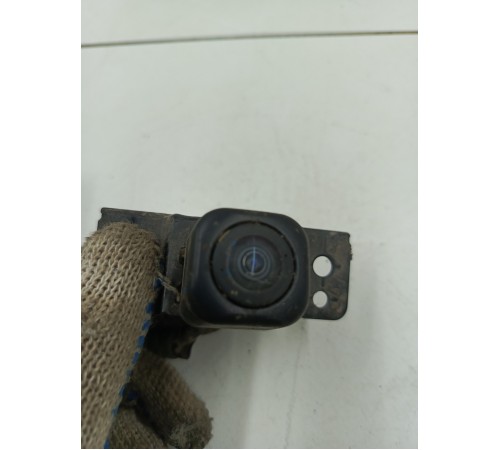 Камера переднего вида