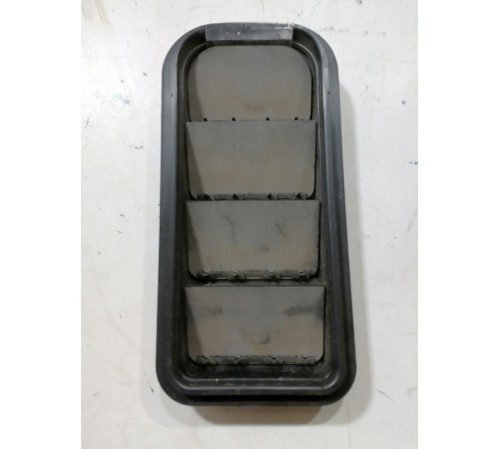 Решетка вентиляционная