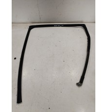 Уплотнитель стекла двери (задний левый)