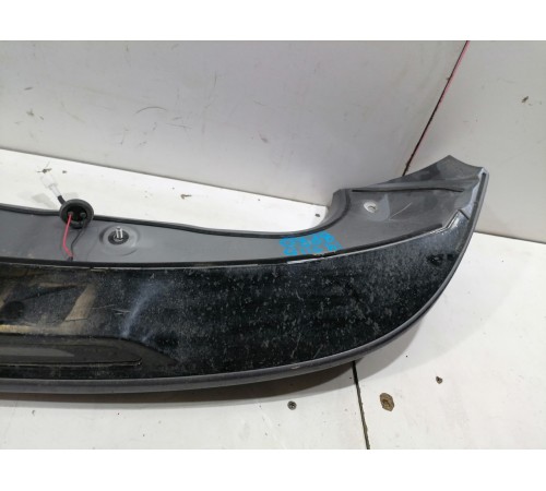 Спойлер багажника