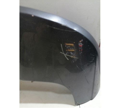 Спойлер багажника