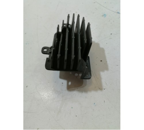 Блок розжига фар правый