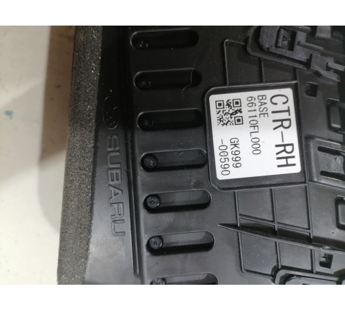 Дефлектор воздушный правый