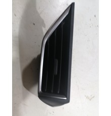 Дефлектор воздушный правый